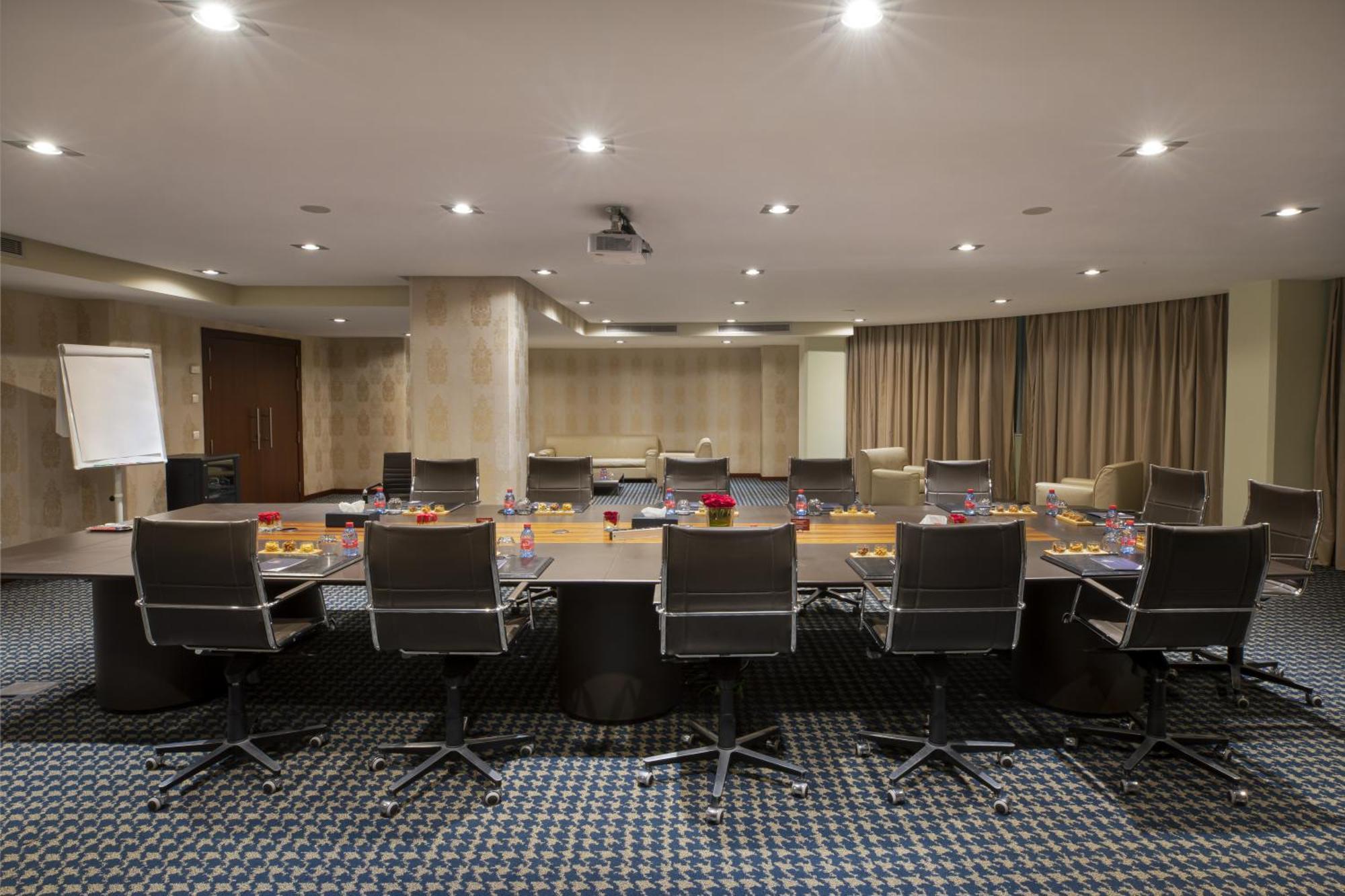 Grand Mogador City Center Casablanca Ngoại thất bức ảnh Meeting room